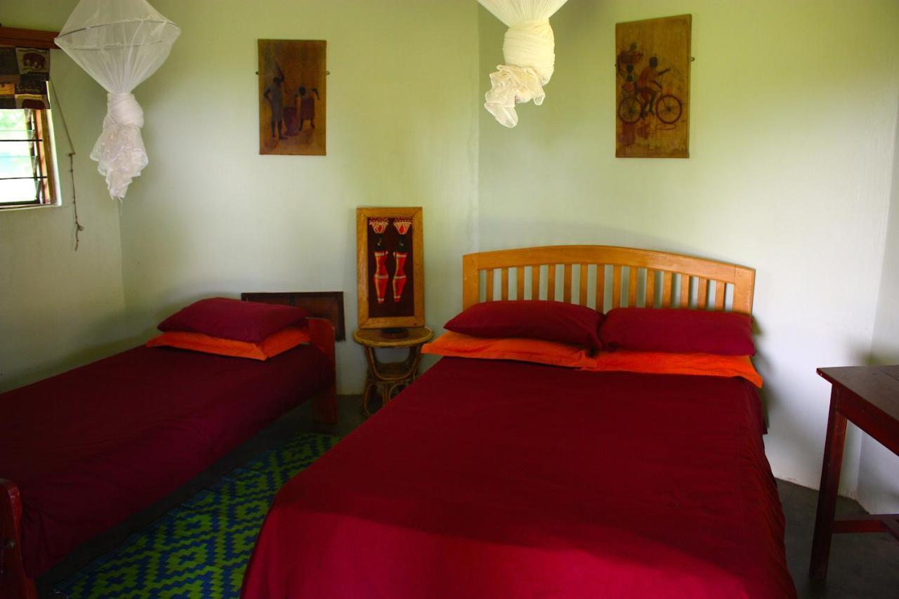 Red Chilli Rest Camp Hotel Paraa Exterior photo
